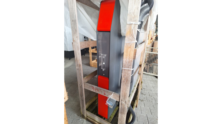 Abverkauf: SB-Staubaugersystem SOLO BLADE, Feuerrot, 400V, mit Münzer - Abbildung ähnlich