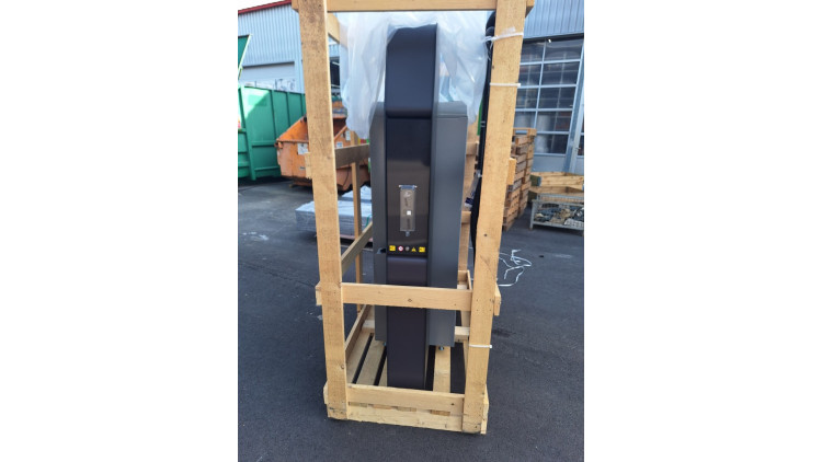 Abverkauf: SB-Staubsaugersystem SOLO BLADE, RGB-LED, 400V, mit Münzer - Abbildung ähnlich